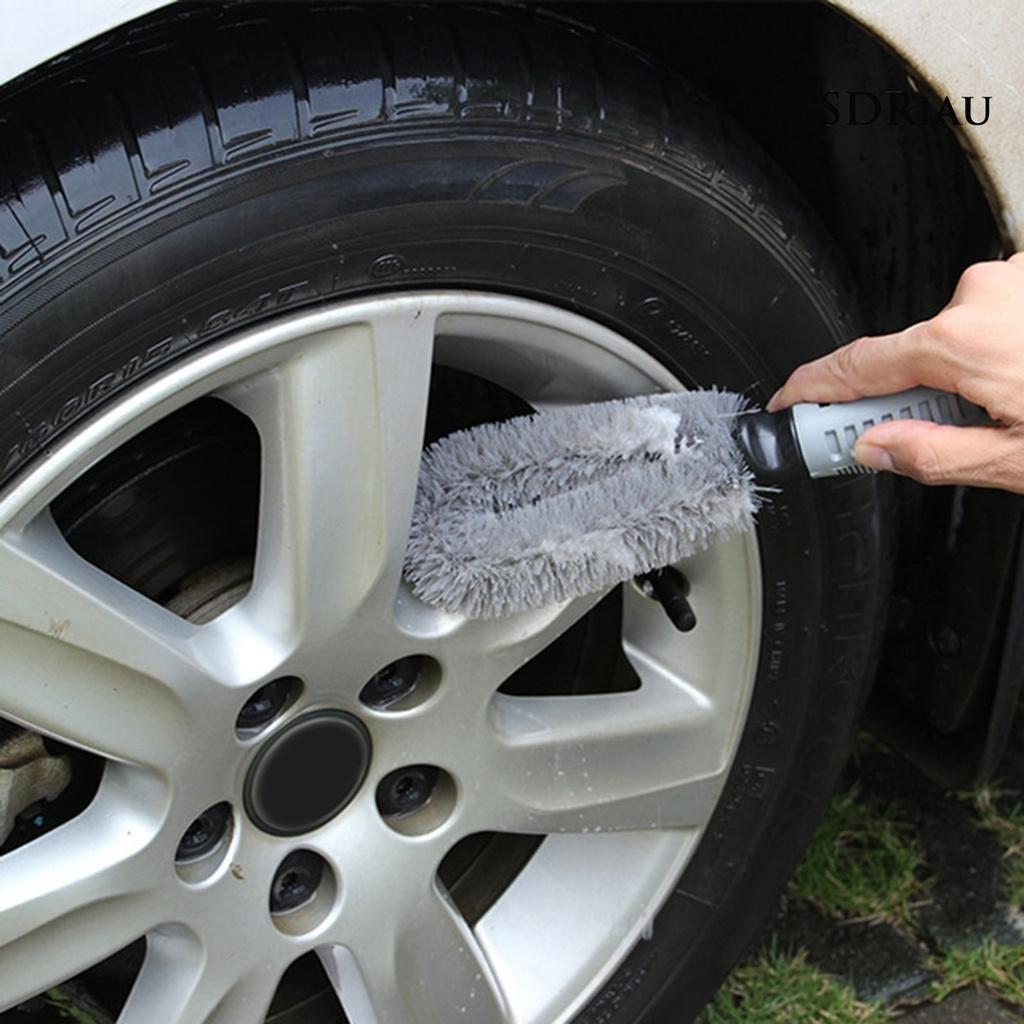 Cọ Vệ Sinh Bánh Xe Ô Tô Tiện Lợi