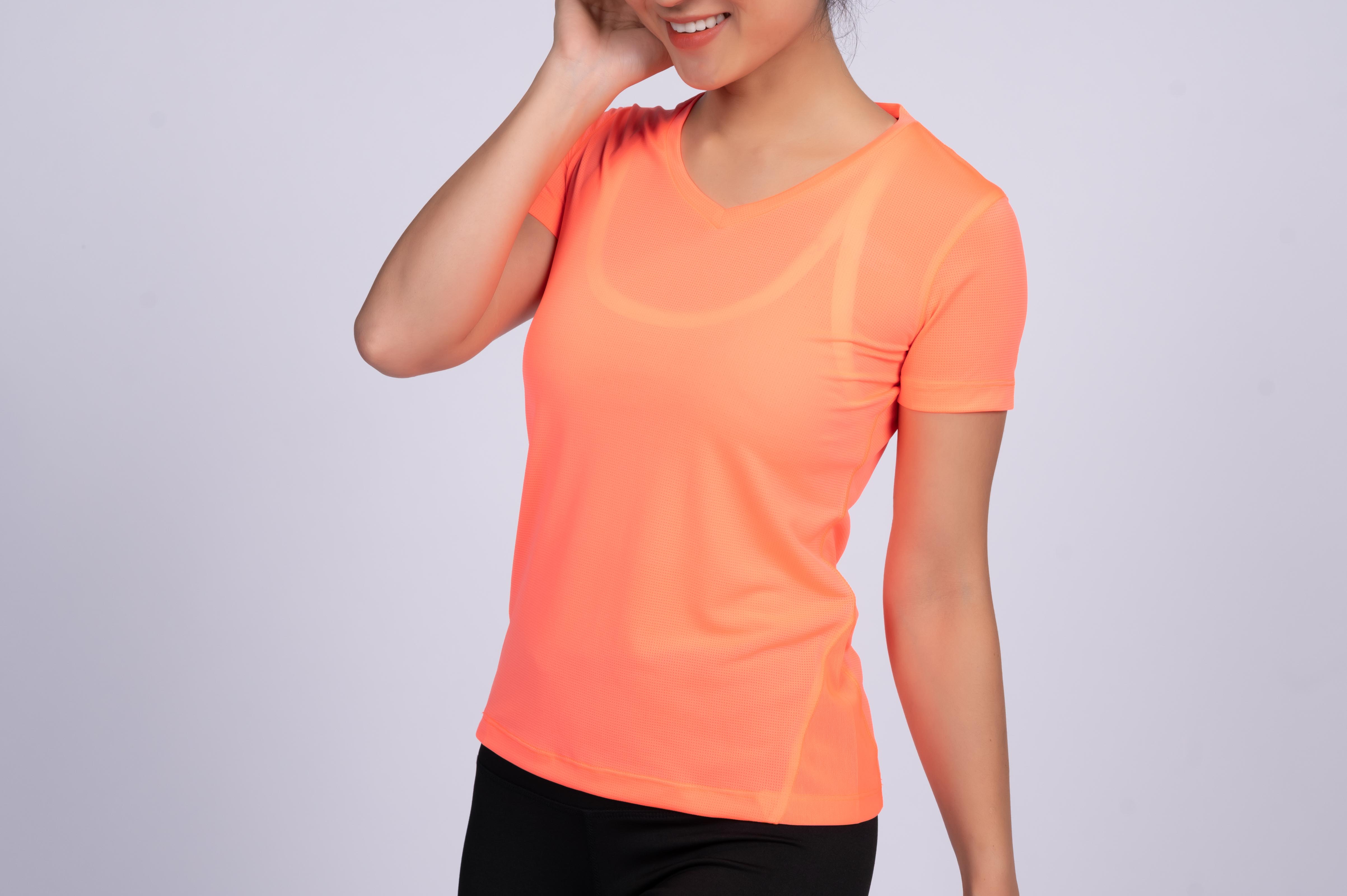 Áo Thun Thể Thao Cổ Tim Tập Gym, Yoga Thấm Hút Mồ Hôi CH009
