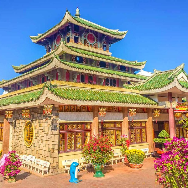 Tour Châu Đốc 1N1Đ - Chùa Bà Núi Sam - Núi Cấm - Rừng Tràm - Lăng Thoại Ngọc Hầu - Chùa Hang - Chùa Phật Nằm - Chợ Cửa Khẩu Tịnh Biên.