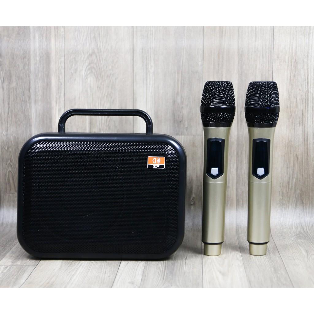 Loa bluetooth karaoke E400 xách tay cao cấp Tặng kèm 2 micro không dây Sạc pin dưới chân mic Công suất cao lên tới 68W