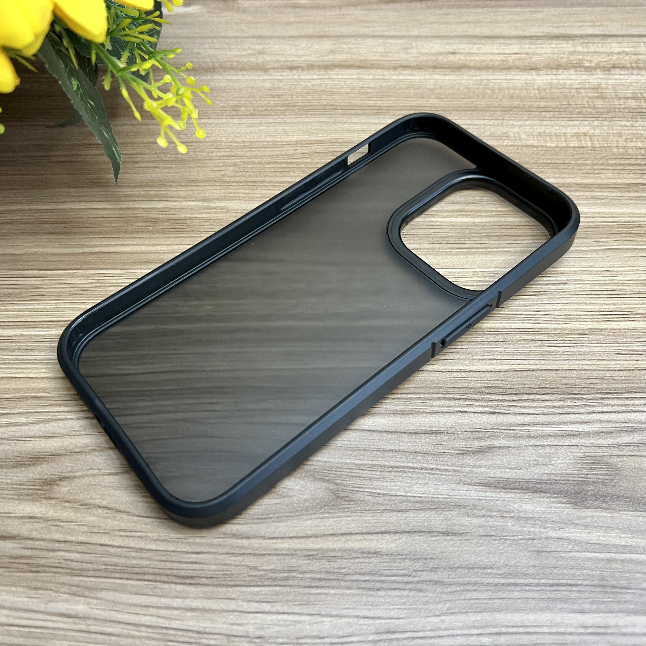 Ốp lưng X-level Frosted Sand dành cho iPhone 14 Pro Max lưng nhám mờ - hàng chính hãng