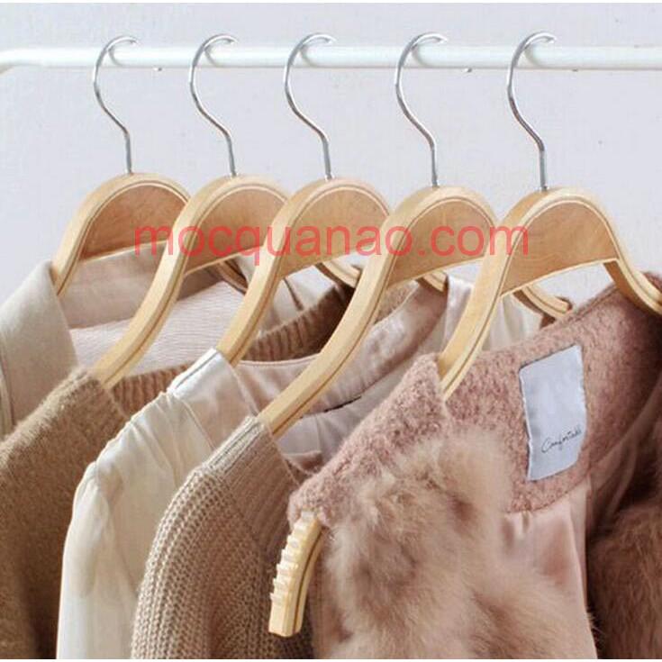 Combo 10 móc treo quần áo bằng gỗ có đệm vai, đầu móc xoay 360 độ