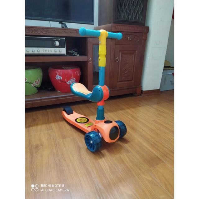Xe trượt Scooter, có nhạc phát sáng 2 in 1, chịu lực > 70kg, Cao cấp bền bì an toàn cho bé