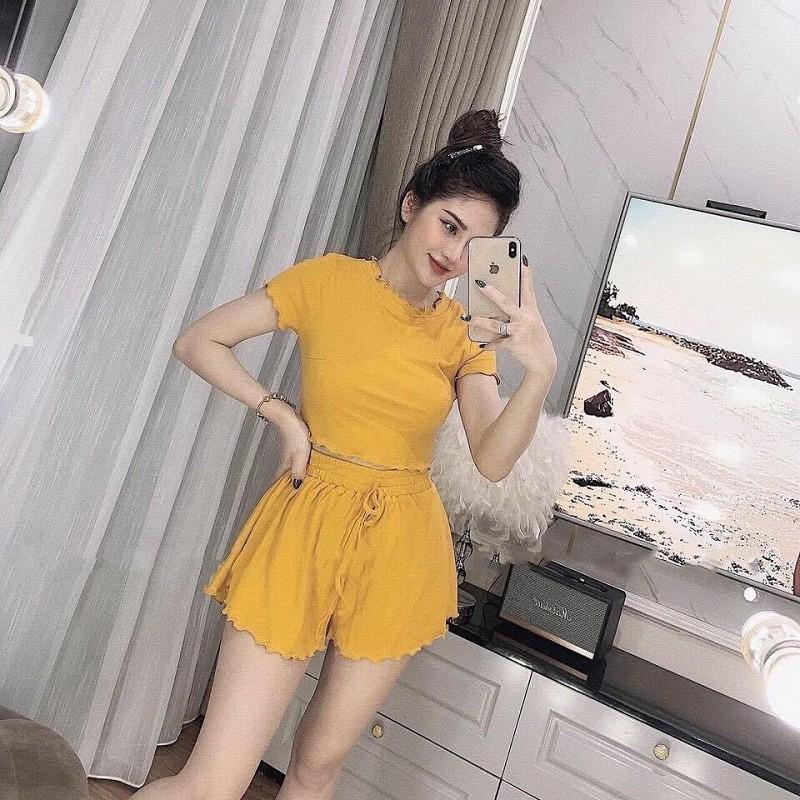 Bộ Ngủ Áo Croptop Quần Đùi Siêu Xinh LH57