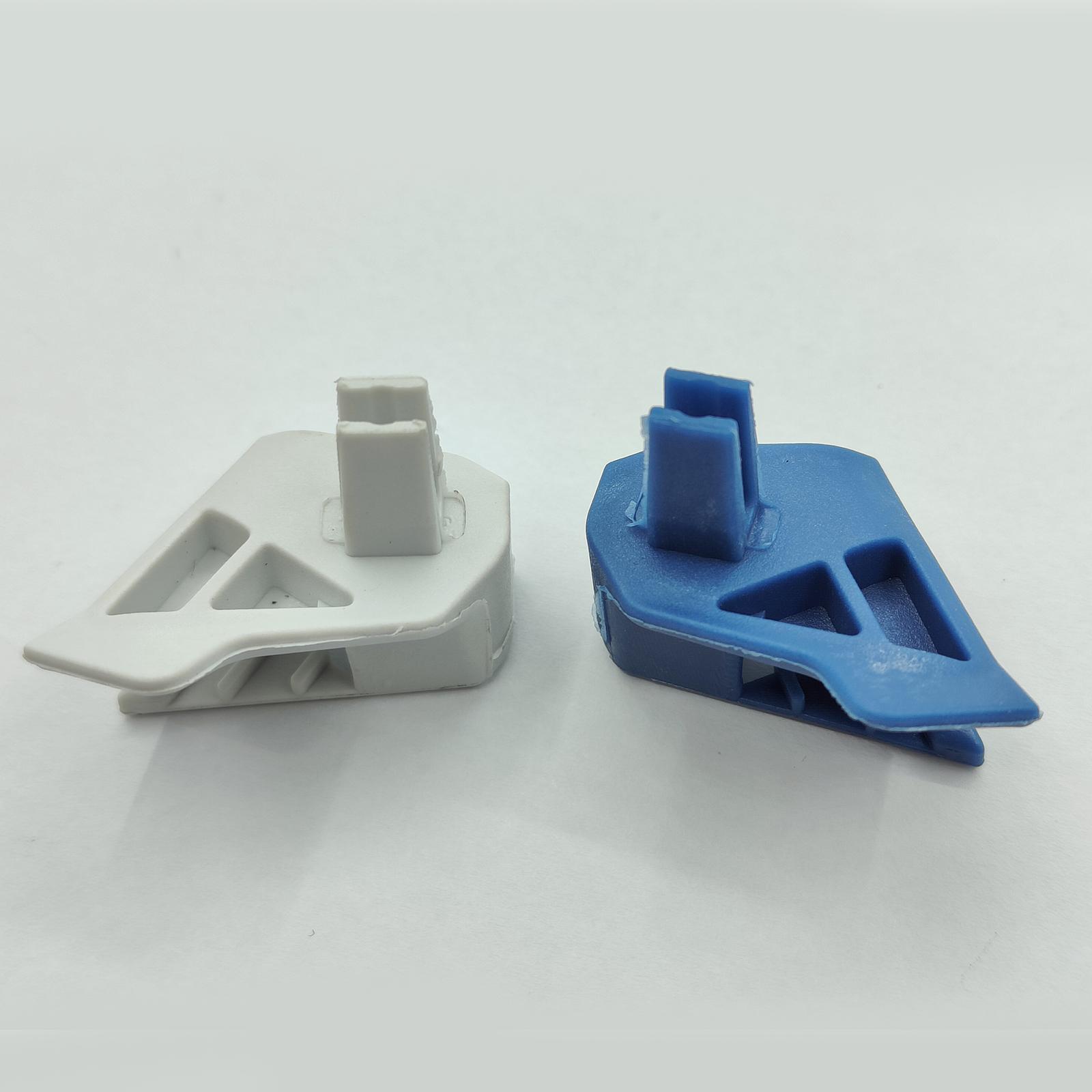 Hold  W/Screw for   01-2004 Auto