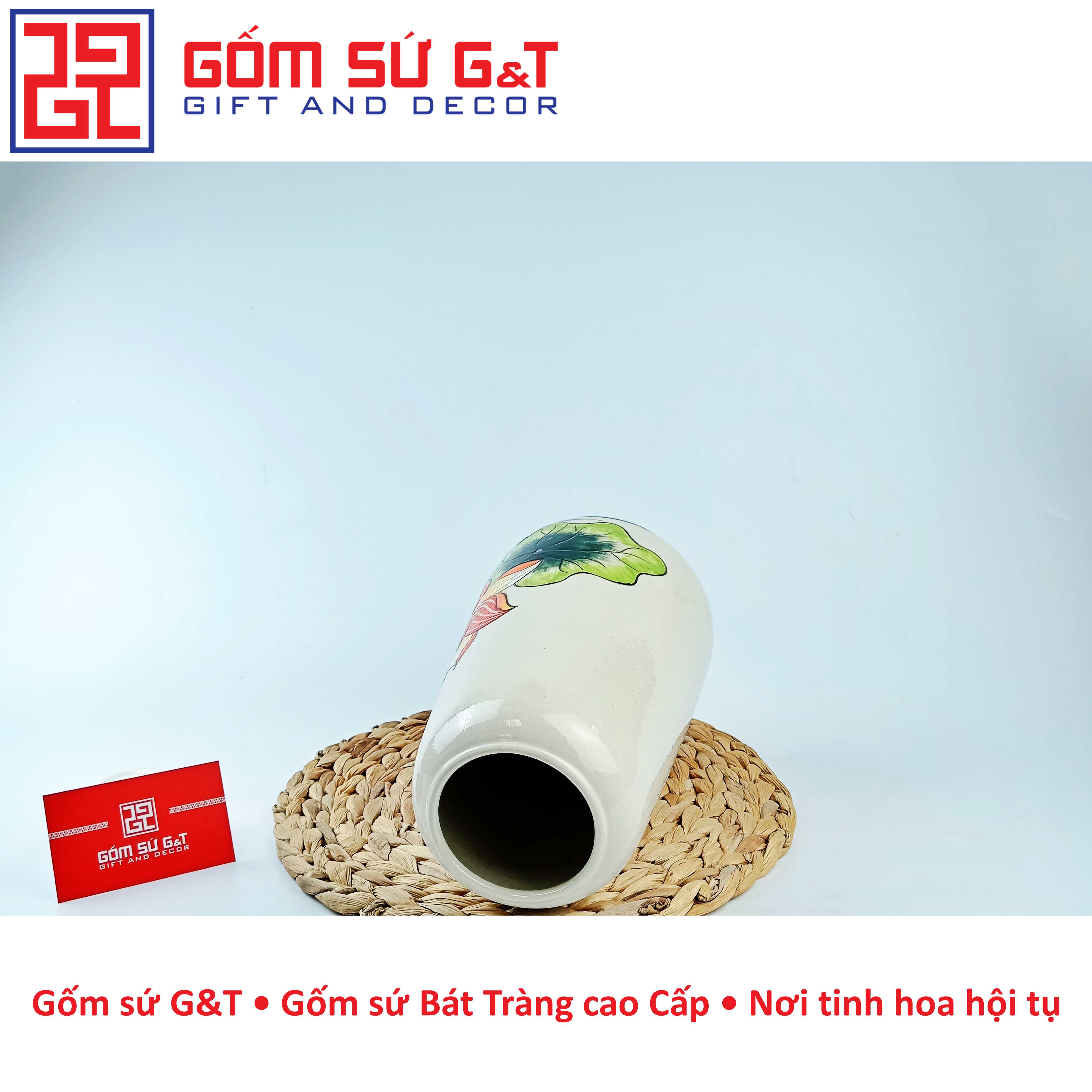 Lọ hoa trang trí dáng đu đủ khắc sen hồng Gốm Sứ G&amp;T