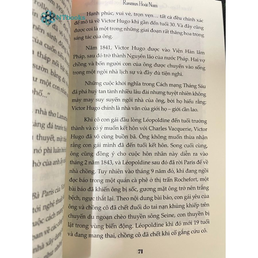 Sách Kể Chuyện Cuộc Đời Các Thiên Tài - Victor Hugo - Cây Đại Thụ Của Nền Văn Học Lãng Mạn Pháp - Rasmus Hoài Nam