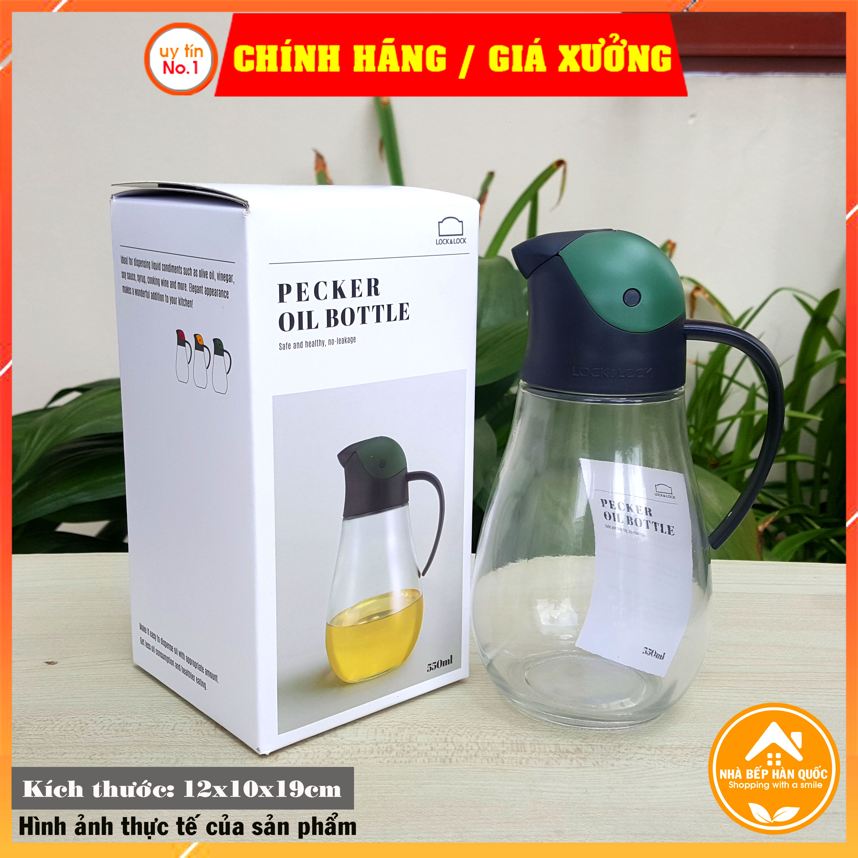 Bình thủy tinh đựng dầu LOCK&amp;LOCK tự động mở nắp CKO201 550ml