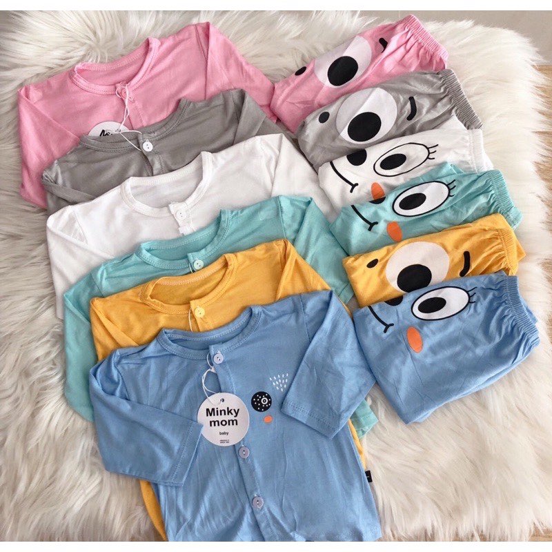 Bộ thun lạnh sơ sinh cúc giữa HG Kids thấm hút mồ hôi tốt, vải mềm mại thoải mái