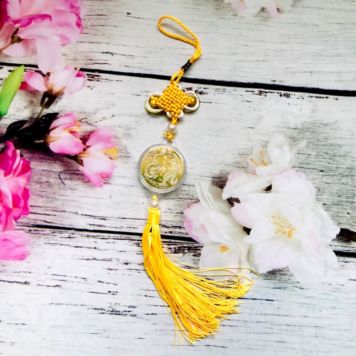 Dây Treo Xu Long Phụng In Màu Dùng treo trong nhà, nơi làm việc, trên xe Ôtô, mang theo bên người, kích thước 33 x 5cm, màu vàng - TMT Collection - SP005161