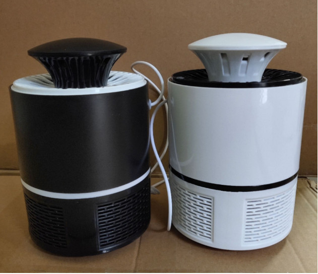 Máy bắt muỗi bóng đèn LED thông minh đầu cắm tiện dụng, nhẹ nhàng khi di chuyển