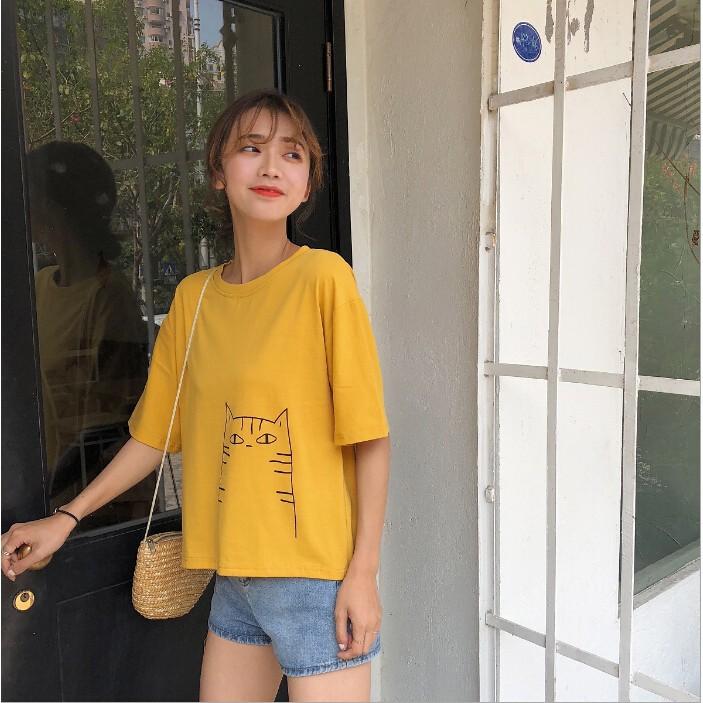 Áo thun nữ tay ngắn in hình mèo