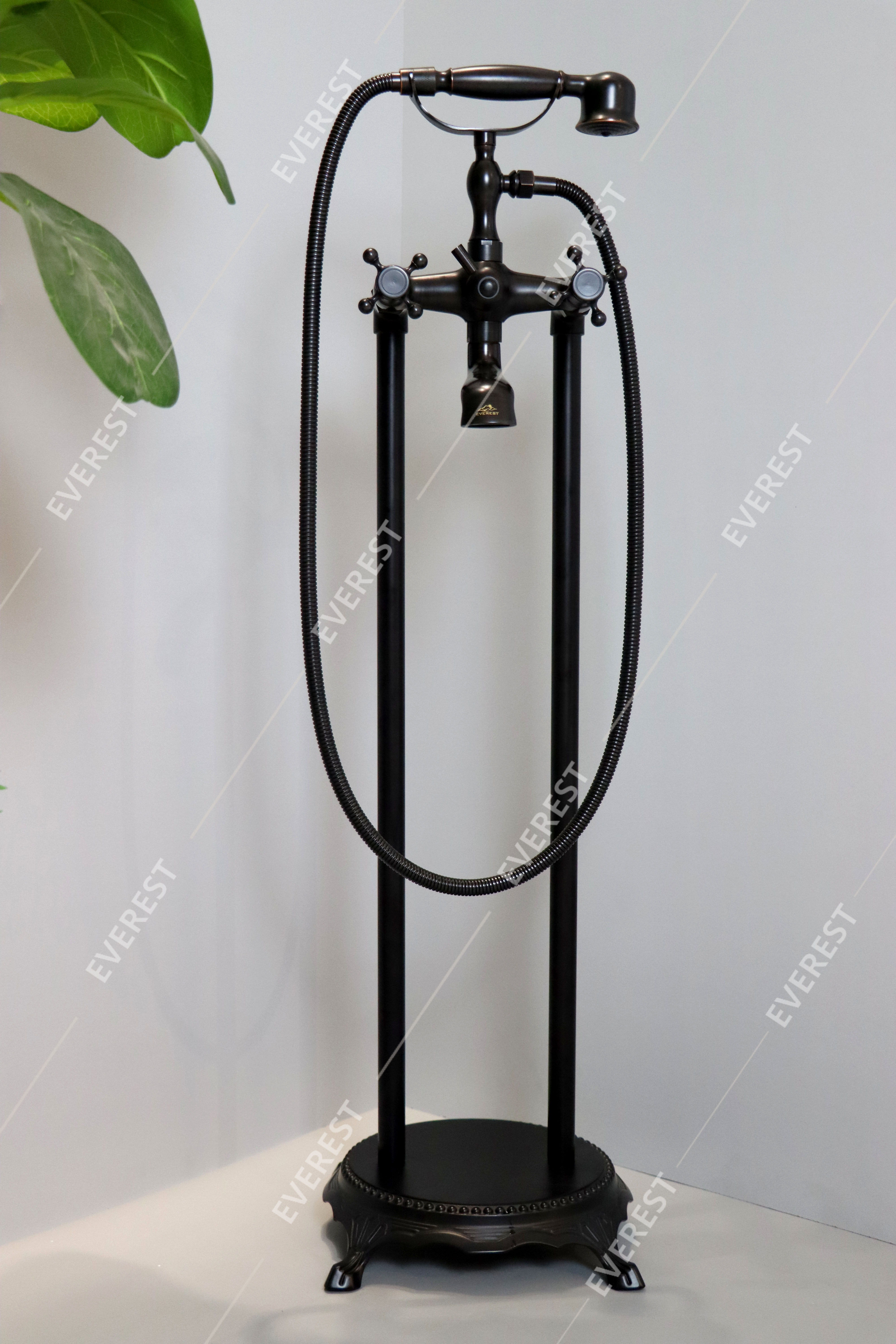 Sen tắm đặt sàn bồn tắm EVEREST EV-VĐ05