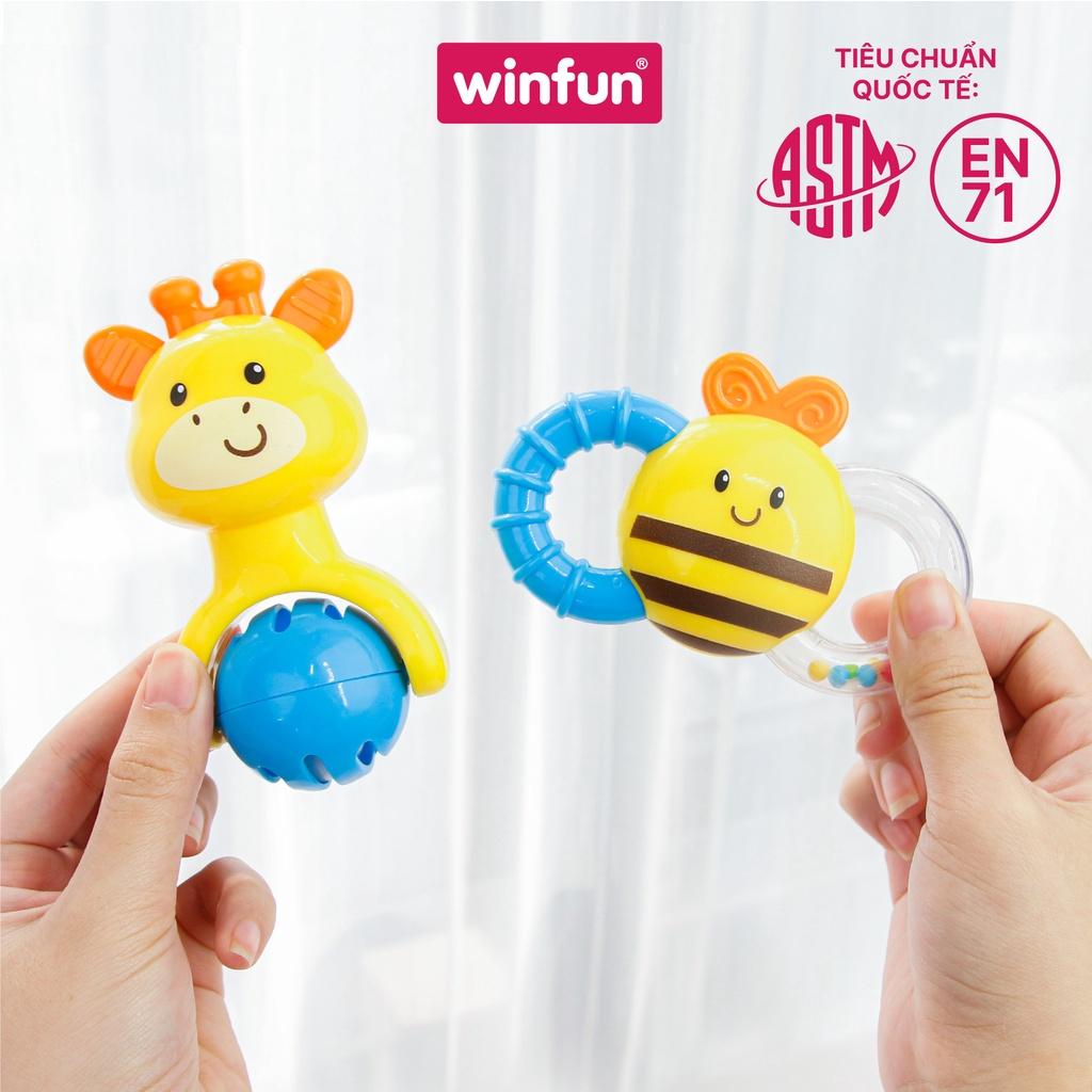 Set 4 đồ chơi xúc xắc cầm tay, gặm nướu cho bé chủ đề động vật hoang dã Winfun 0634-NL