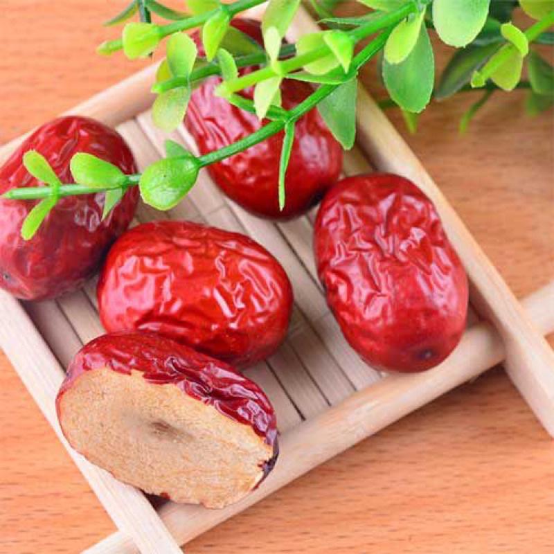 Cây giống táo đỏ Tân Cương cho quả là thực phẩm cực kì bổ dưỡng