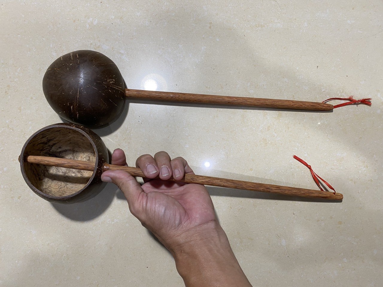 GÁO DỪA MÚC NƯỚC – MÚC RƯỢU – LÀM BÁNH – TƯỚI CÂY KIỂNG – TẮM PHẬT – SIZE NHỎ.MSP 272