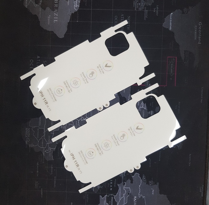 Tấm dán lưng viền trong suốt PPF dành cho iPhone 11 Pro