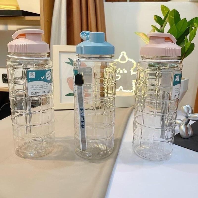 Bình nước thể thao caro 750ml Việt Nhật