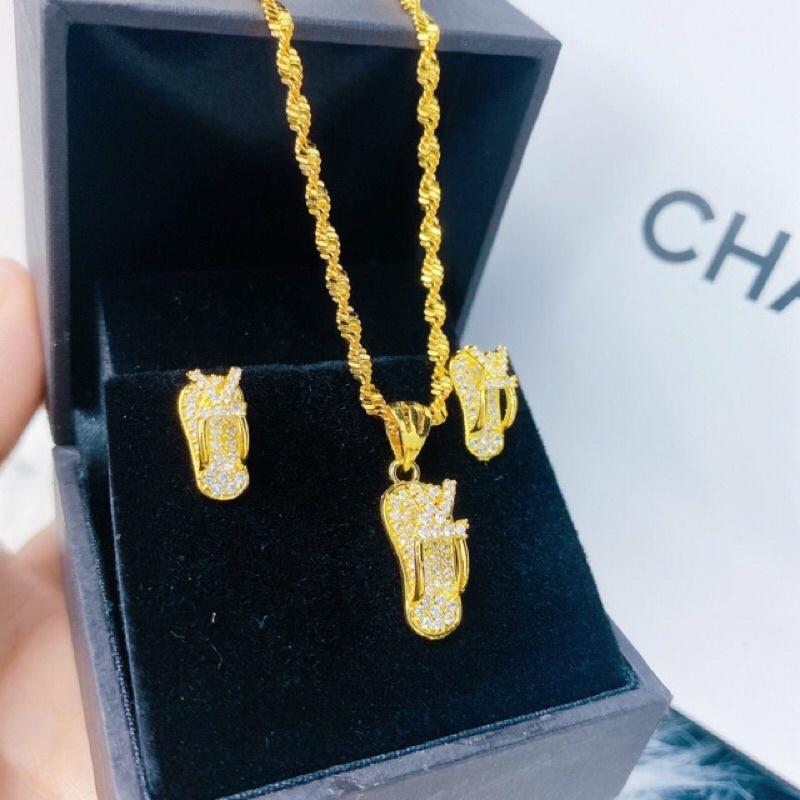 Dây chuyền kèm mặt dép xinh mạ vàng 18k siêu bền màu