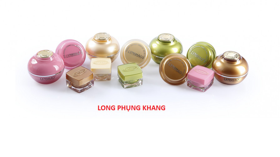 Kem ngăn ngừa mụn giúp trắng da làm mờ vết thâm có chống nắng cao cấp LYNSHAO