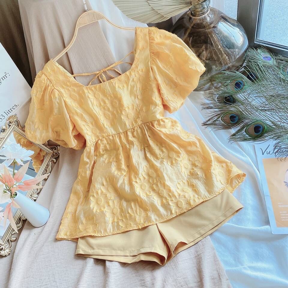 SET BBD ÁO TAY PHỒNG+ QUẦN SHORT- SIÊU CƯNG