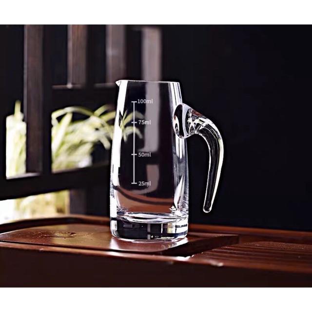 Bình có vạch chia ml