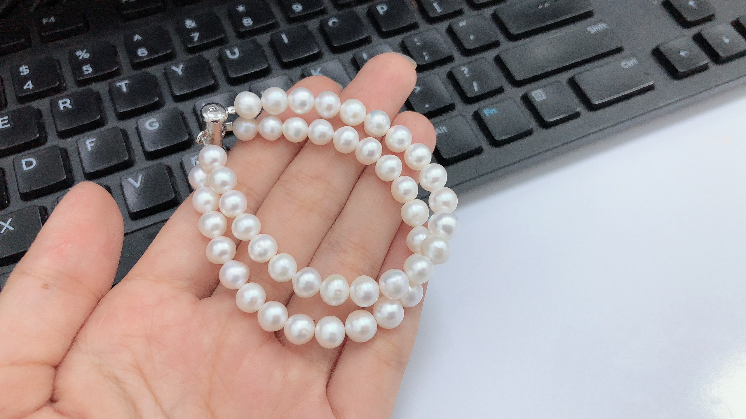 Vòng tay ngọc trai thật - ngọc tròn 6-7li màu trắng sang trọng