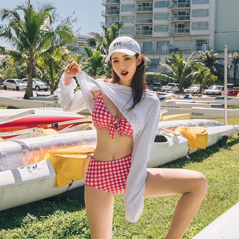 Bikini 2 mảnh áo cúp ngực