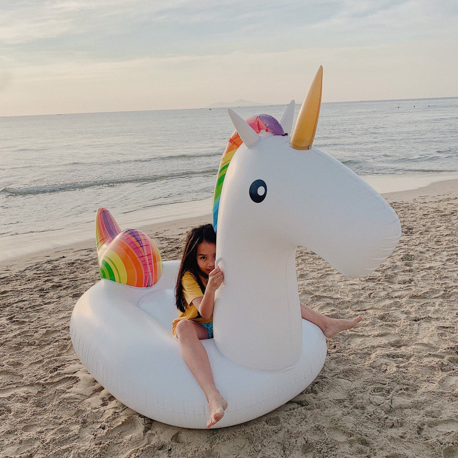 Phao bơi ngựa Unicorn khổng lồ