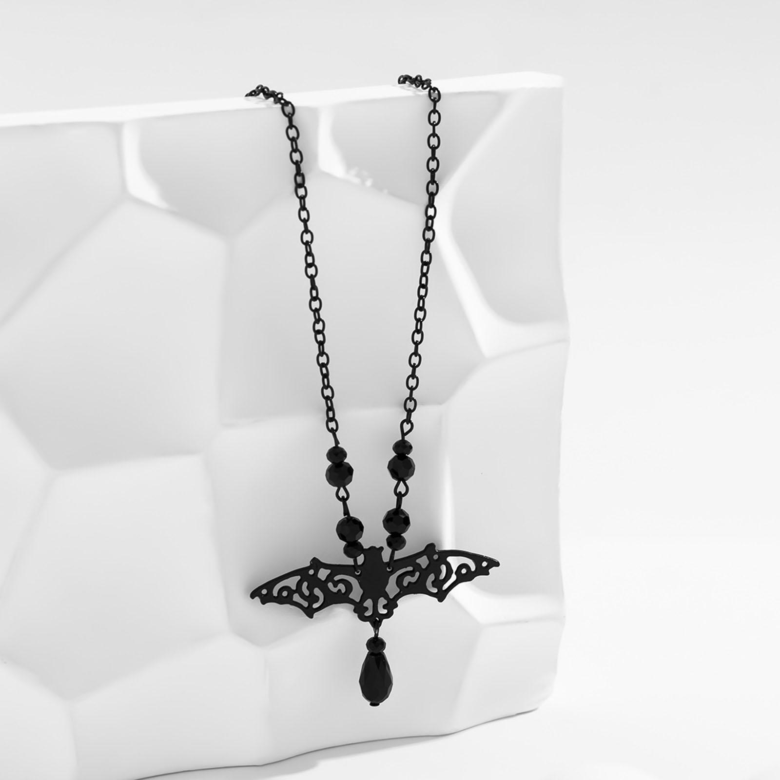 Fashion Pendant Necklace Charms Jewelry for Valentines Teens Men and Women