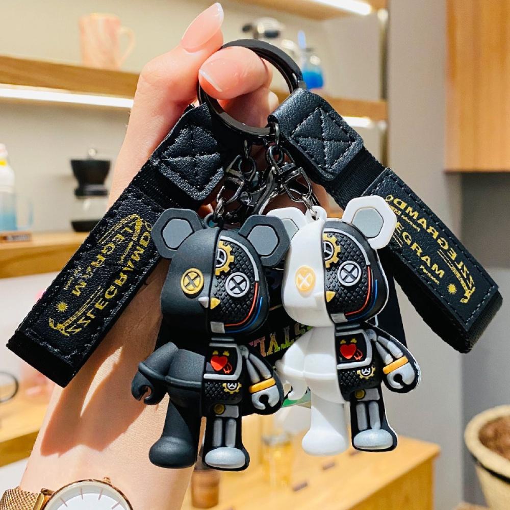 Móc khóa BearBrick Robot cool ngầu độc lạ chất liệu PVC làm quà tặng, móc khoá xe, trang trí balo túi xách