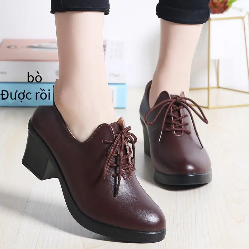 Giao hàng nhanh giày nữ giày lười nhẹ mới giày nữ cỡ lớn giày chạy bộ đôi