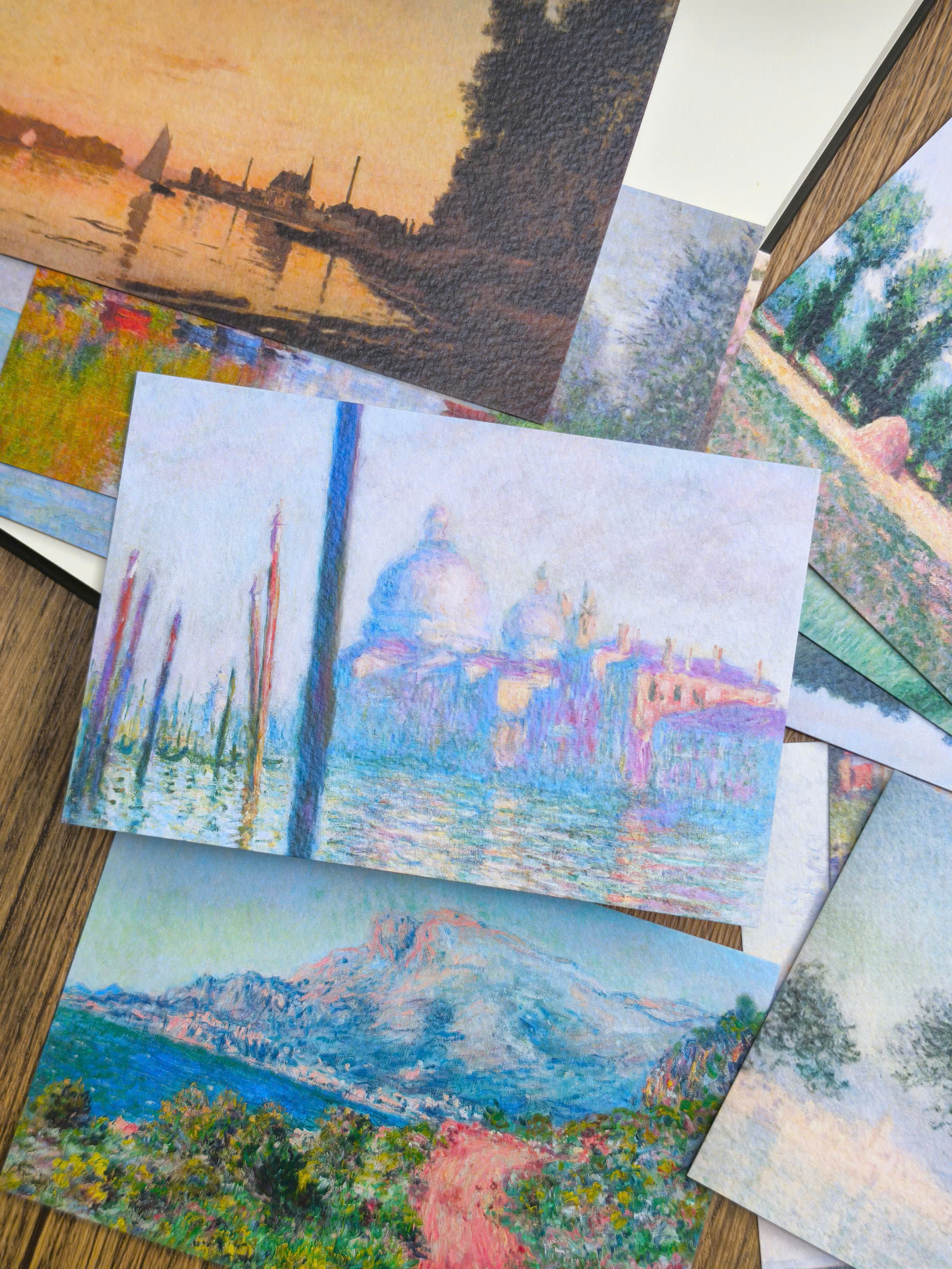 BỘ 100 POSTCARD TRANH MONET, GIẤY MỸ THUẬT 300G CAO CẤP – Nho Xanh