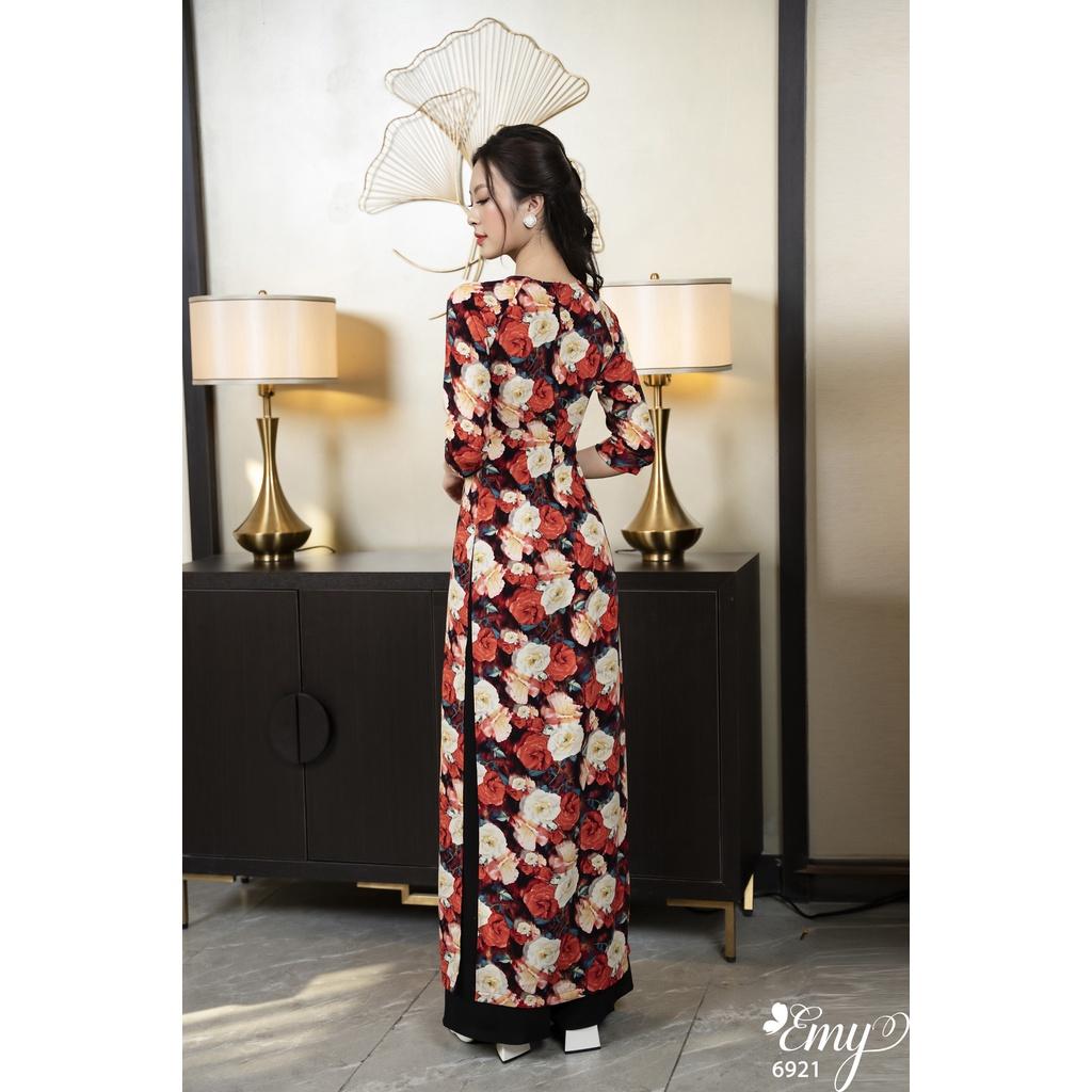 EMY EM6921 Áo Dài Hoa Đỏ