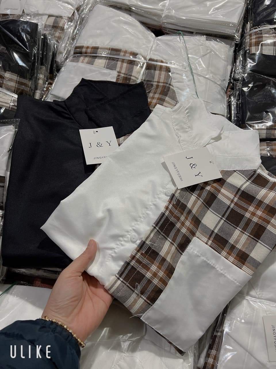 Sơ mi kẻ phối caro siêu đẹp