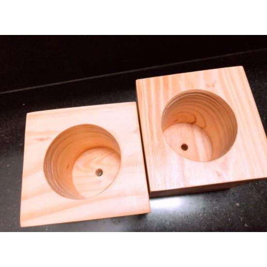 Combo 2 Chậu trồng cây bằng gỗ Nguyên khối Hình vuông Vân gỗ tự nhiên - Kích thước: 9x9cm