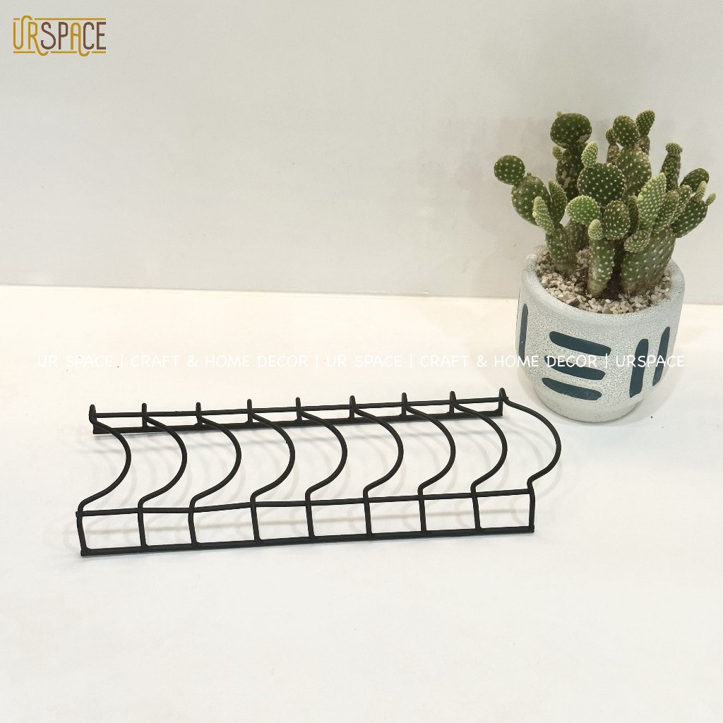 Kệ phơi chén dĩa đa năng URSPACE bằng sắt màu đen nhỏ gọn / Kitchen Dish Drain Racks