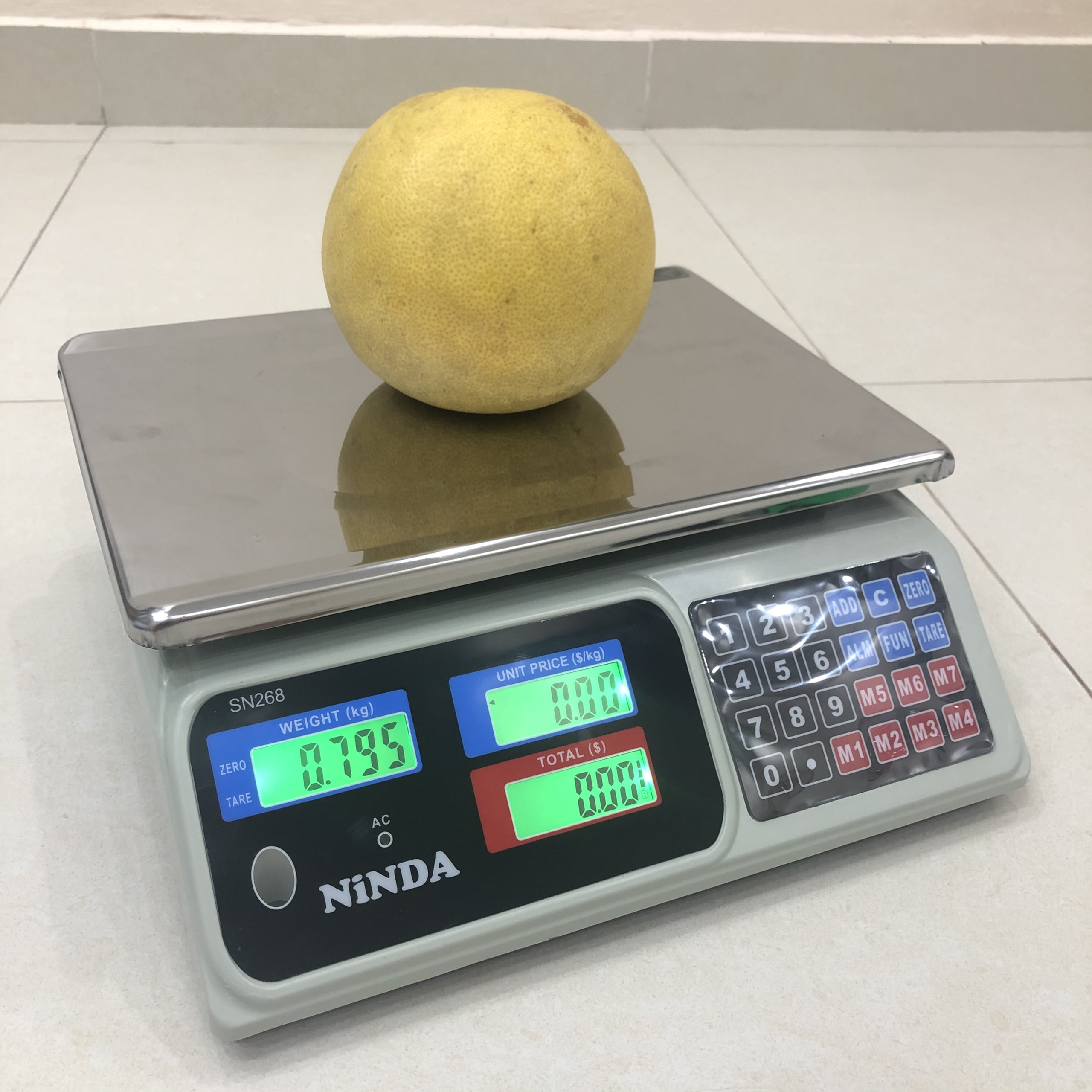 Cân điện tử 30kg Ninda, cân tính giá hoa quả thực phẩm sử dụng cho chuỗi siêu thị, cửa hàng trái cây, rau quả, thủy hải sản