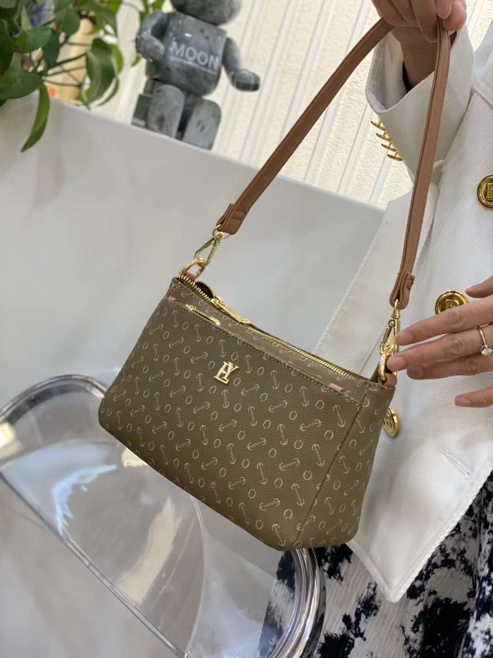 Ví clutch nữ da PU cao cấp họa tiết monogram thời trang vintage công sở nhiều ngăn tiện lợi Y2409