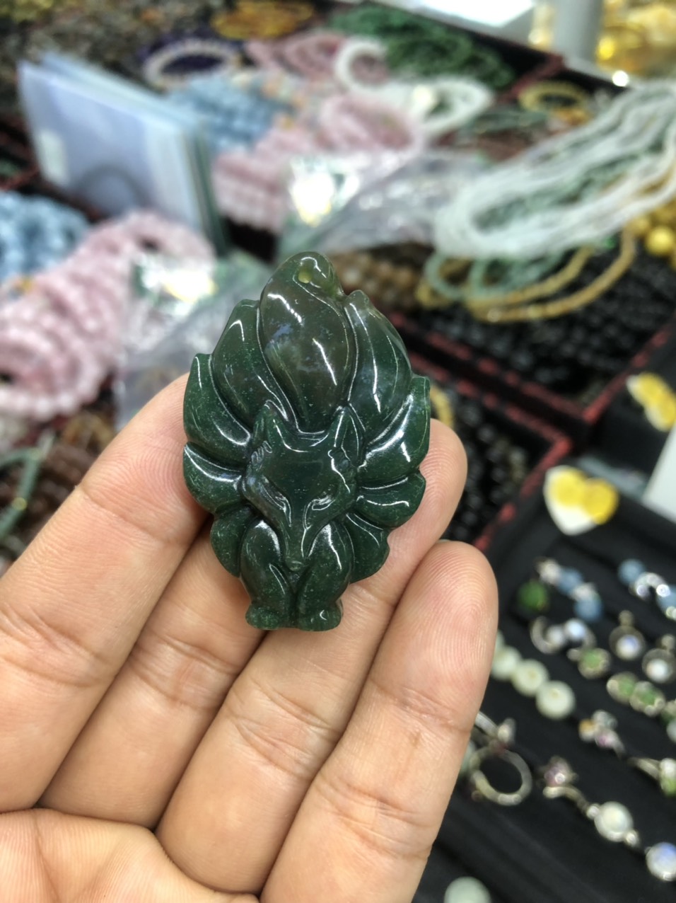 Mặt dây chuyền Hồ Ly phong thủy đá ngọc băng tảo