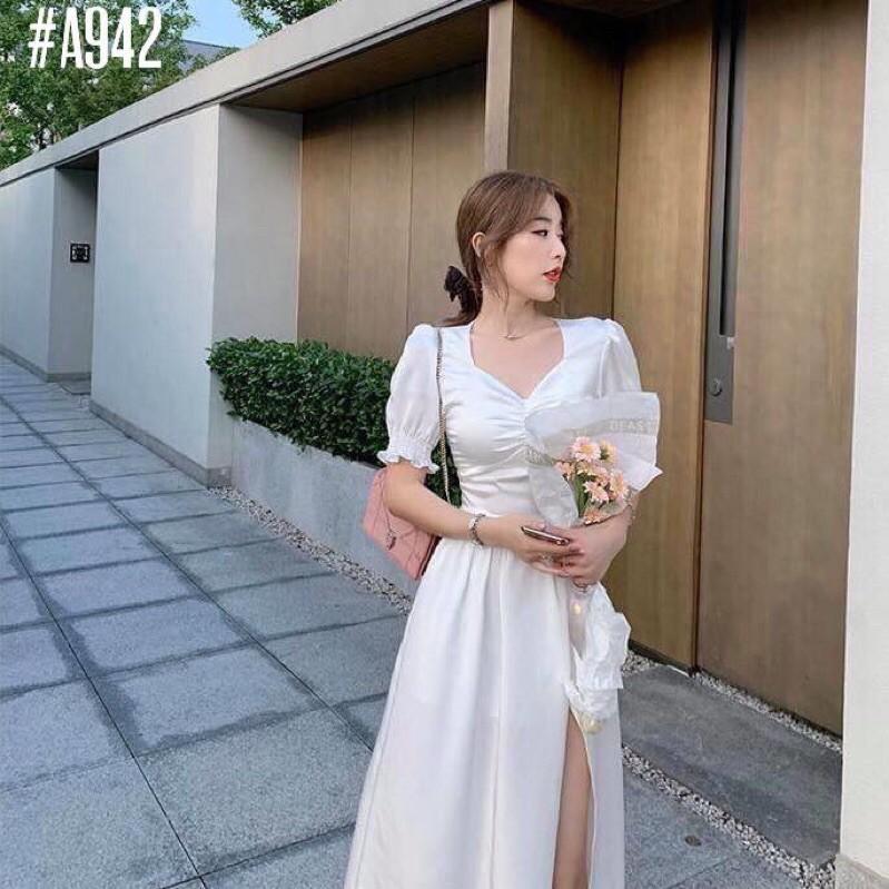 Đầm trắng nhún tay phồng xẻ tà có size
