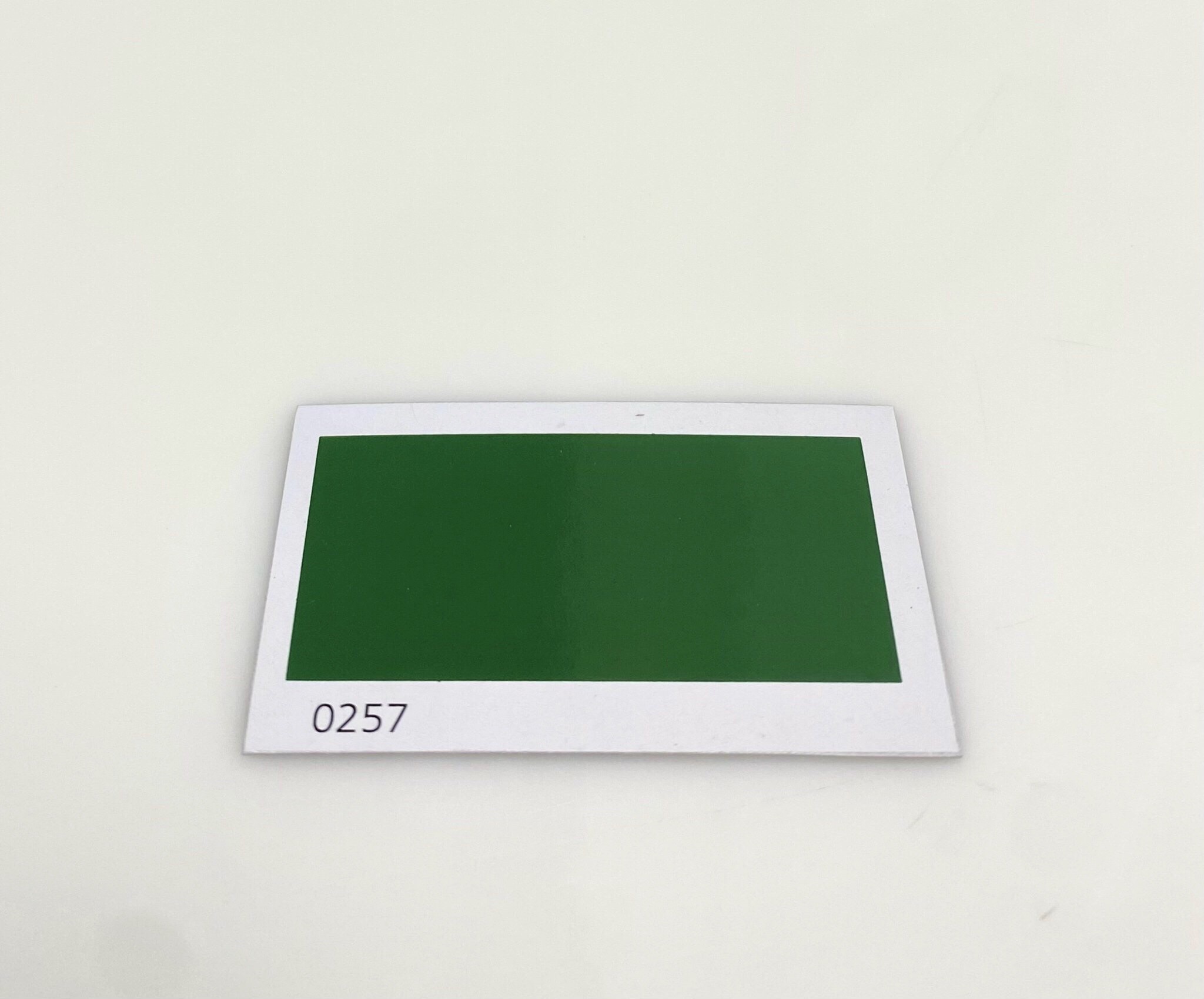 Sơn sàn bê tông epoxy Jotun Jotafloor Topcoat Base 3 màu Green 257 (Xanh lá) _ 5L/bộ