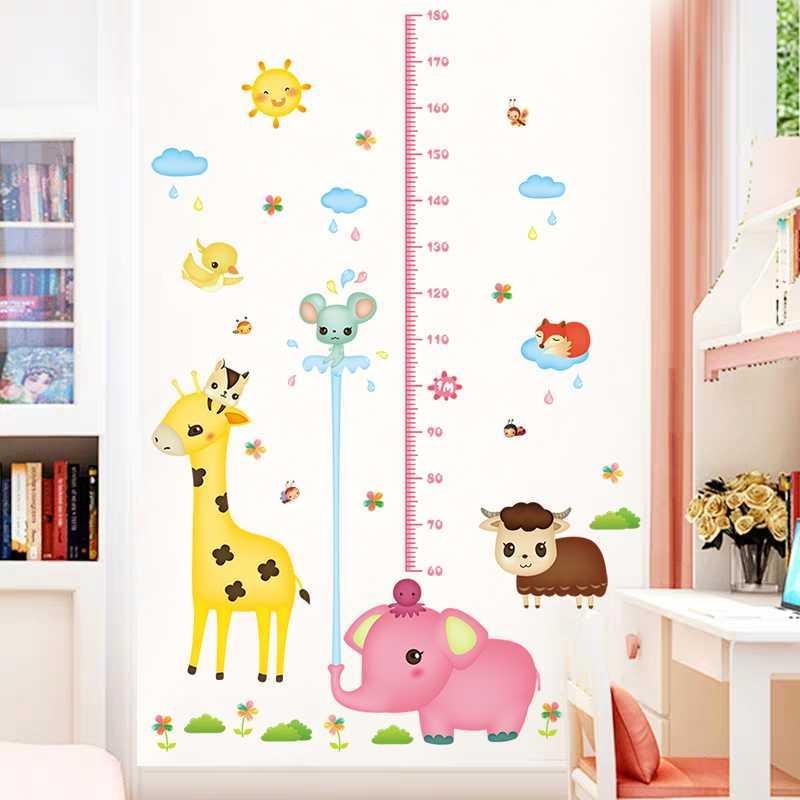 Decal dán tường thước đo chiều cao vườn thú cho bé yêu