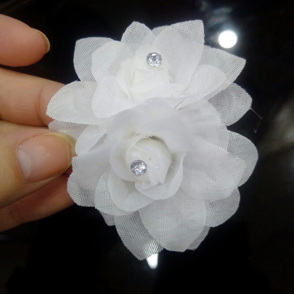 Hoa Cài Tóc Kẹp Voan Đính Đá 2 Bông 30 Số 5, Nhiều Màu Sắc Đa Dạng, Tạo Điểm Nhấn Phong Cách Khi Làm Tóc, Dễ Kết Hợp Trang Phục Trong Sự Kiện Hoặc Đi Chụp Ảnh