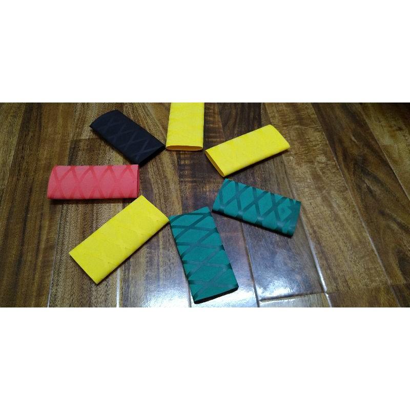 Quấn cán vợt bóng bàn