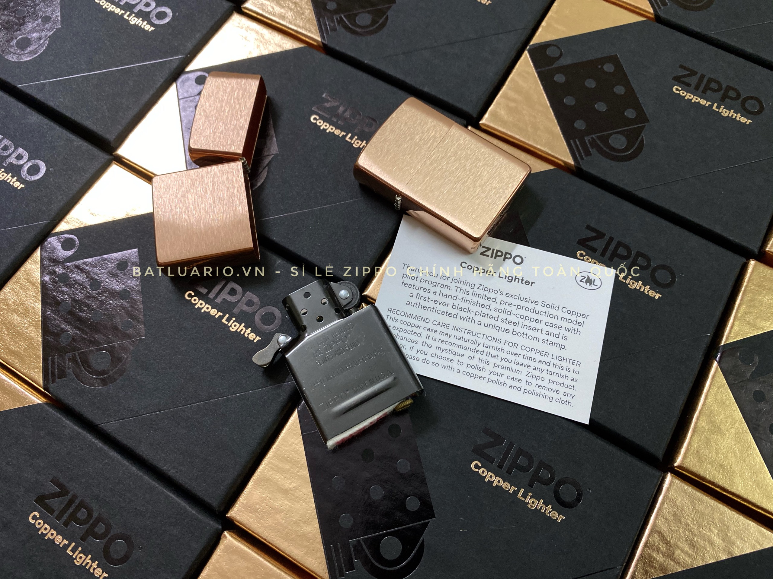 Bật Lửa Zippo 48107 – Zippo Solid Copper – Zippo Copper Case With Black Coated Stainless Steel Insert – Zippo Đồng Đỏ Nguyên Khối 2022