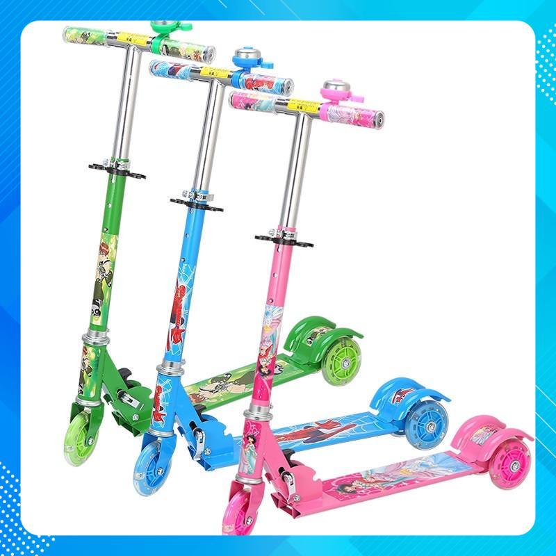 Xe scooter sắt 3 bánh có đèn phát sáng cho bé, xe trượt cho bé 1182
