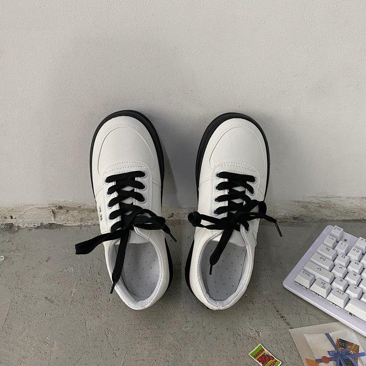 Giày Sneaker Màu Trơn Phối Dây Cho Nữ