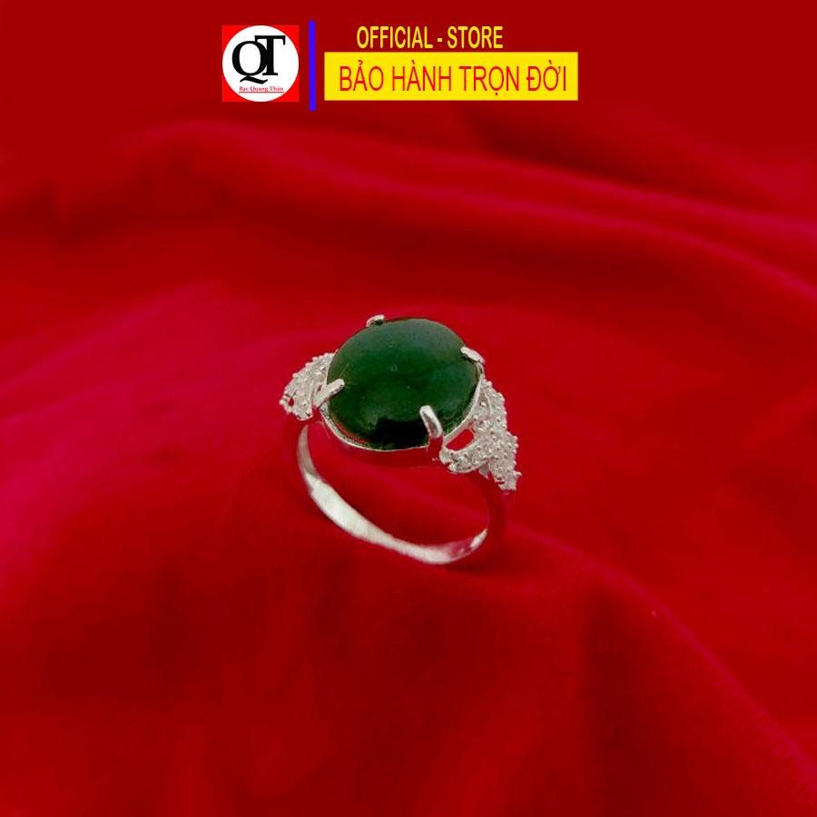 Nhẫn bạc nữ mặt ngọc xanh lá ovan chất liệu bạc ta Bạc Quang Thản - QTNU.QH115