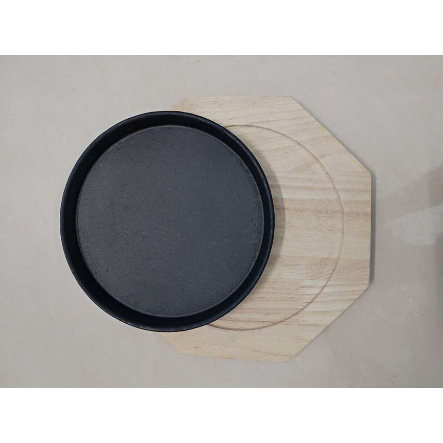 Bộ Chảo Gang Tròn Chống Dính 20cm Tặng Kèm Đế Lót Gỗ Hàng VNCLC